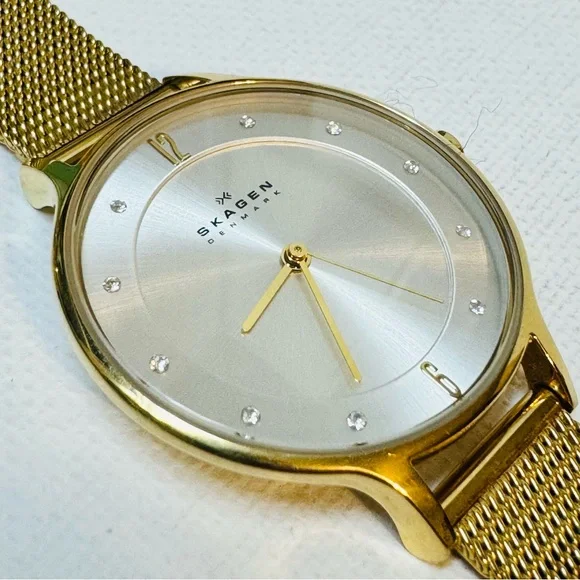 Skagen Anita Crystal Dial 30mm Women's Midsized Gold Watch Mesh Band SKW2150